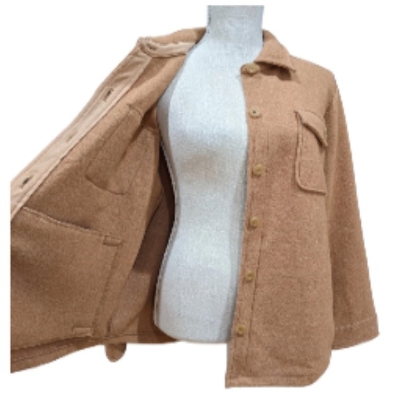 J. Crew | Women’s Shirt Jacket | Tan Wool Blend Button down Shacket | Size Med - Picture 12 of 16